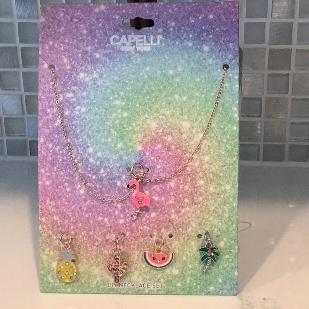 CAPELLI OF NY (C)
Kids Multi-Charm Pendant Necklac